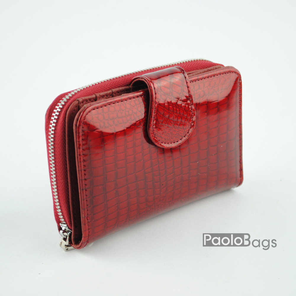 Дамско портмоне от естествена кожа лачено черно с цип 20340