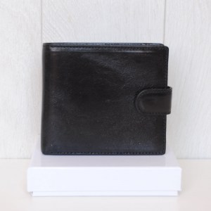 Мъжки портфейл от естествена кожа